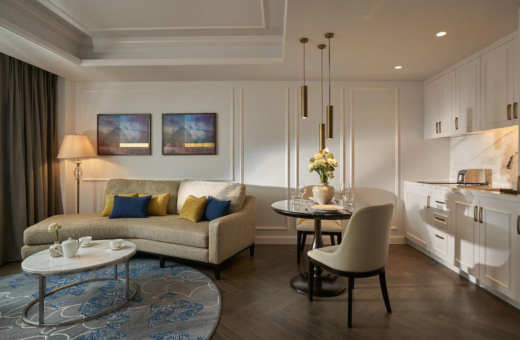 Mai House Saigon Hotel