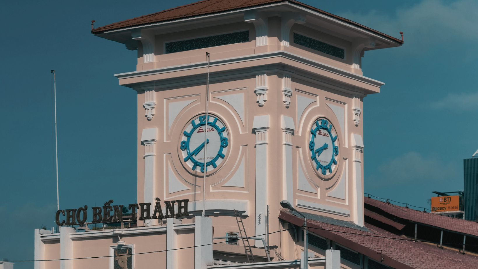 ベンタイン市場